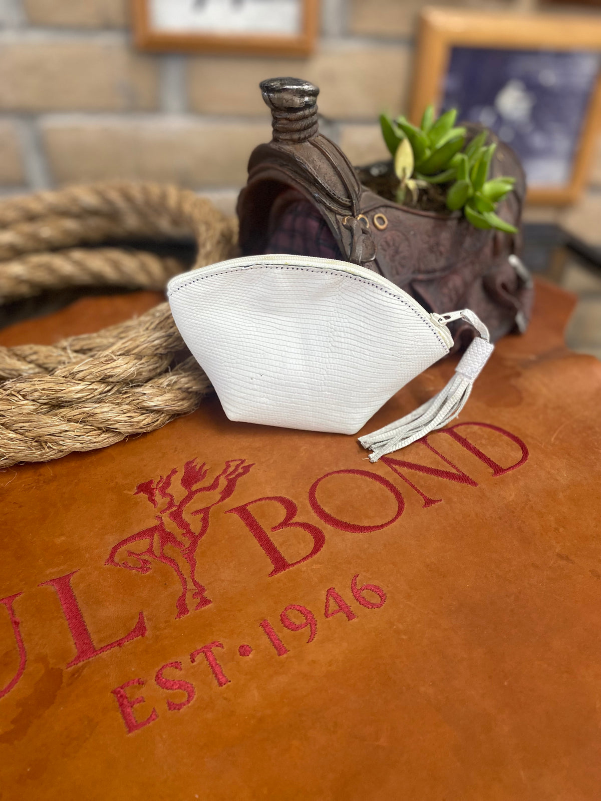 White Lizard Coin Purse