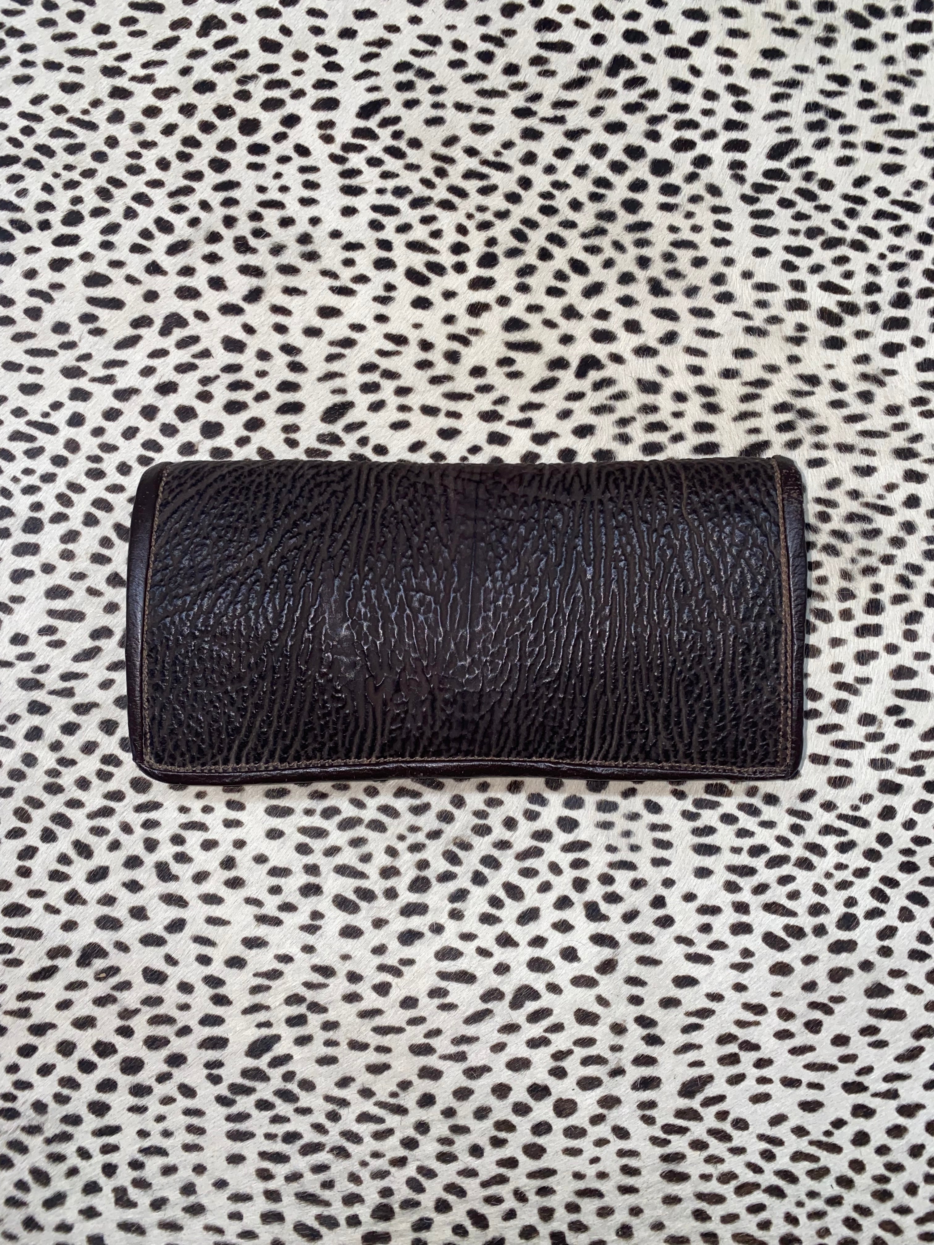Small Shark Clutch